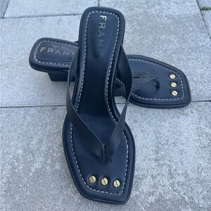 FRAME Le Carbon Leather Sandals